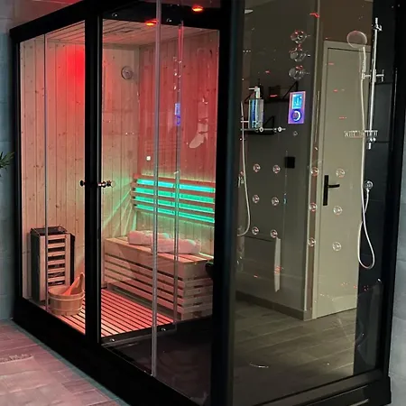 Bedroom - - Massage Διαμέρισμα